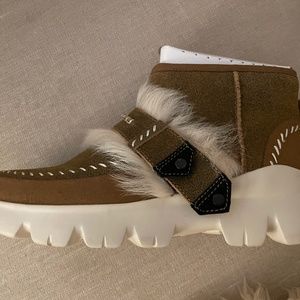 UGG Women's Fluff Punk Chunky sole Ankle Boot Chestnut Suede Fur Trim